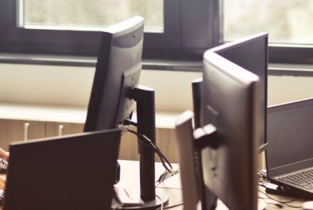 Call and contact centre occupations